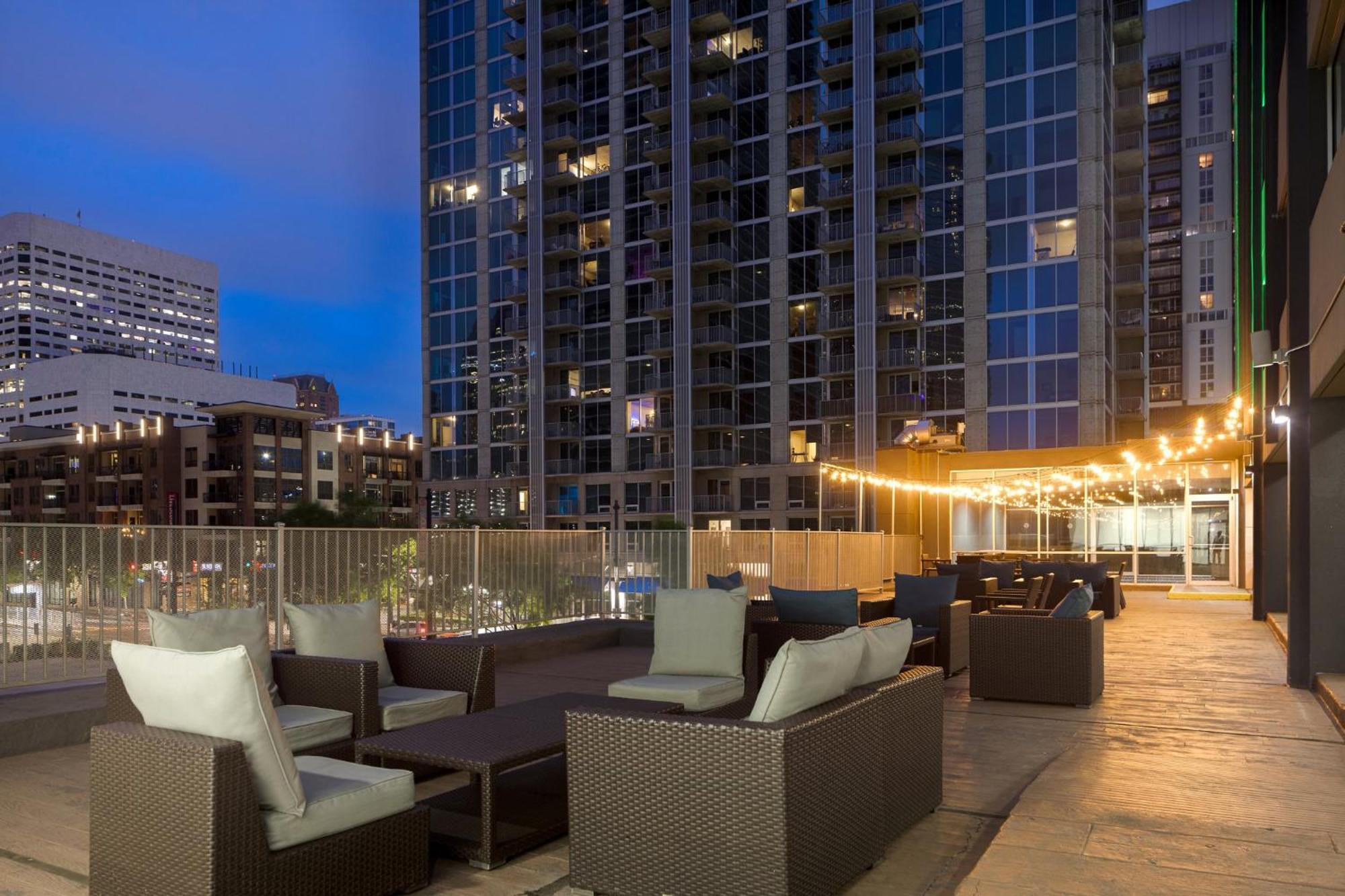 Holiday Inn Houston Downtown By Ihg Ngoại thất bức ảnh